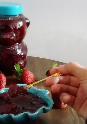 عکسی از دستور مربای توت فرنگی
