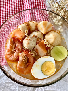 Foto resep Mie instan kuah Tom yum