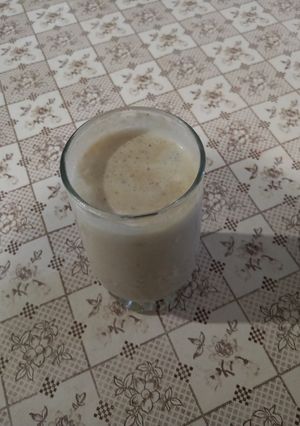 A picture of Date milkshake.