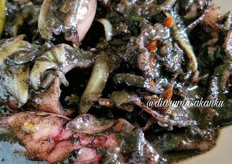 Resep Cumi bumbu hitam 🐙, Enak Banget