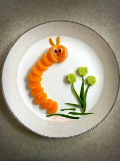 عکسی از دستور تزیین بشقاب میوه کودک