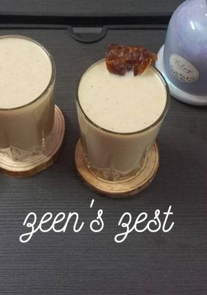 A picture of Banana and Dates Milkshake.