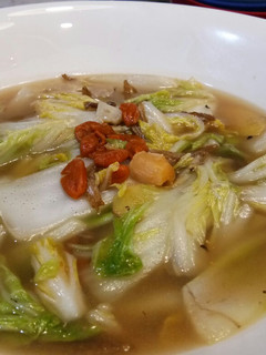 A picture of Chinese Cabbage with Scallop Soup.