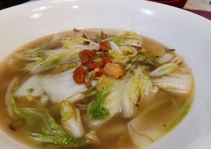 Simple Way to Prepare Ultimate Chinese Cabbage with Scallop Soup