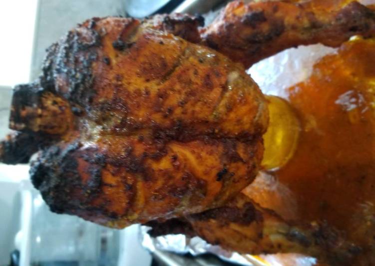 دجاج مشوي بقارورة الزجاج بالفرن