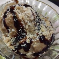 A picture of Banana khoya ice-cream.