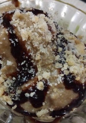 A picture of Banana khoya ice-cream.