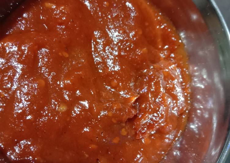 Step-by-Step Guide to Prepare Perfect Red chilli and Tomato Chutney