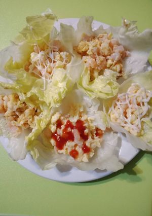 美生菜包蝦仁炒蛋 的食譜成品照片