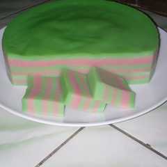 รูปของ Kue lapis tepung beras