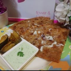 A picture of Alu ka paratha 😋.