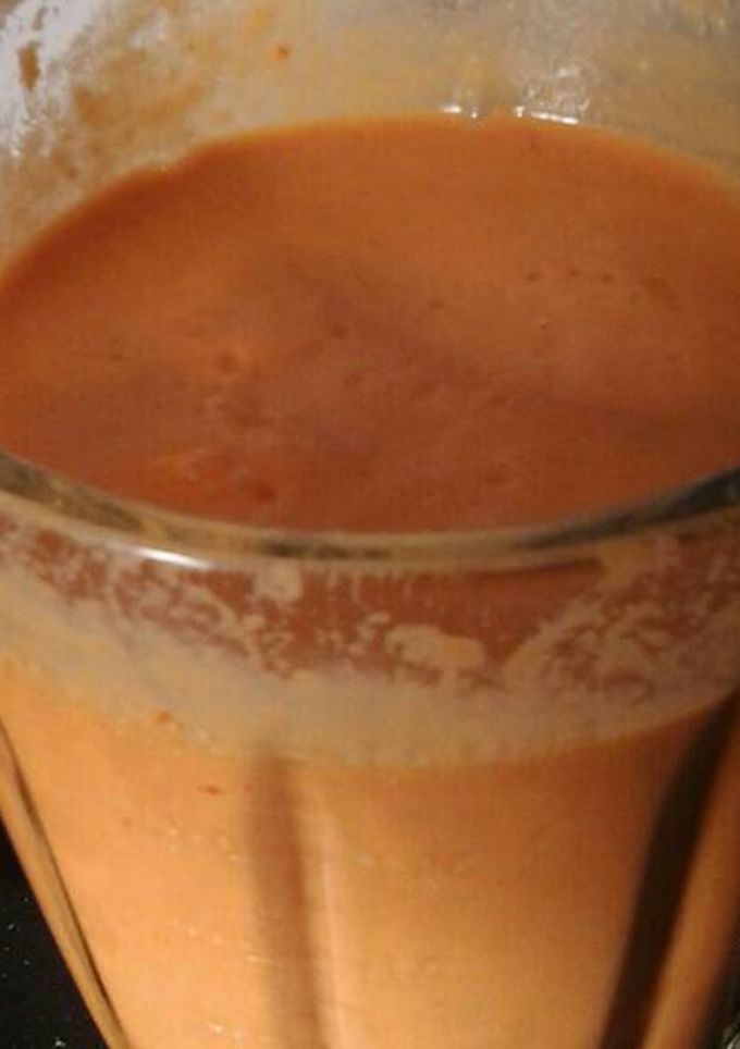 Una foto de Salmorejo en batidora de vaso