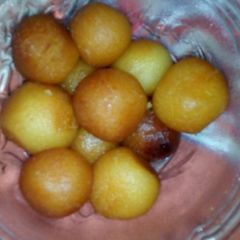 Instant gulabjamun A picture of Instant gulabjamun.
