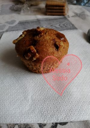 Foto di Muffin integrali noci e marmellata