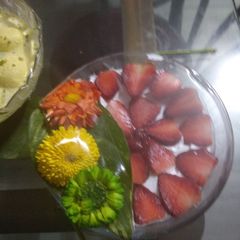 A picture of Strawberry cream.