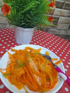 صورة لوصفة سلطة الجزر الصحية🥕🍋🌿