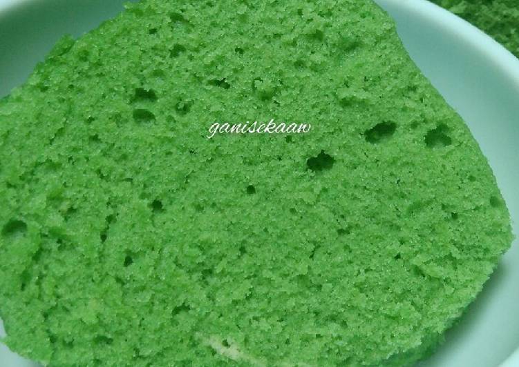 {Cara Membuat Bolu Kukus Pandan lembut anti seret yang Gurih