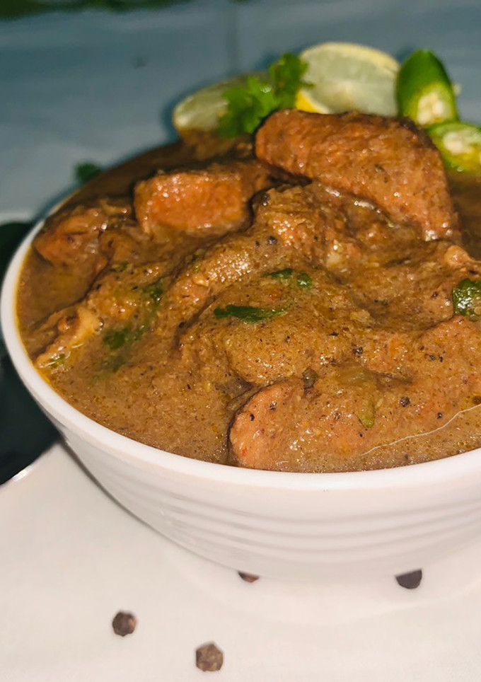 பொரிச்ச கோழி மிளகு குழம்பு செய்முறை முக்கிய புகைப்படம்