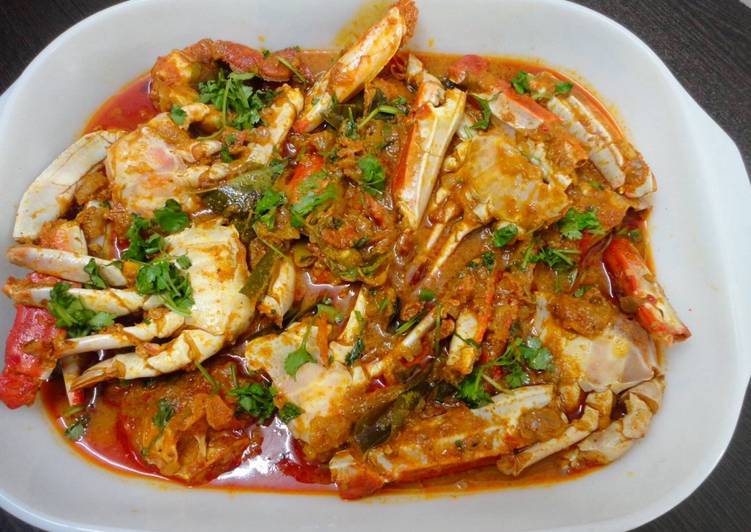 Eat Better Spicy and Tangy CRABS CURRY