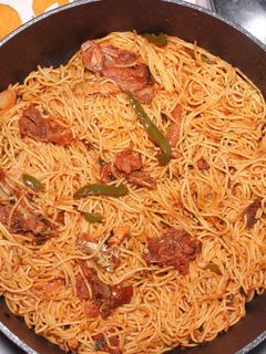 A picture of Chicken Stir Fry Spaghetti.