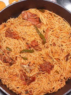 A picture of Chicken Stir Fry Spaghetti.