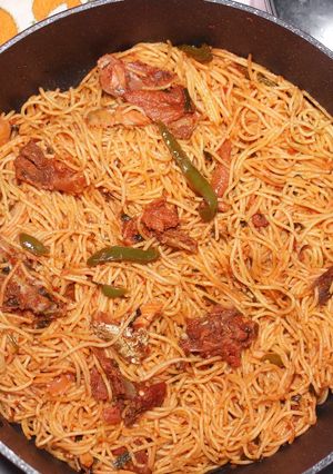 A picture of Chicken Stir Fry Spaghetti.