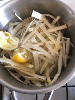 Spargelsud/Spargelbrühe Rezepthauptbild