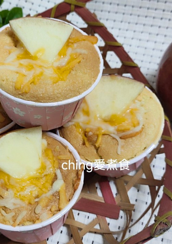 蘋果起司戚風杯子蛋糕 的食譜成品照片
