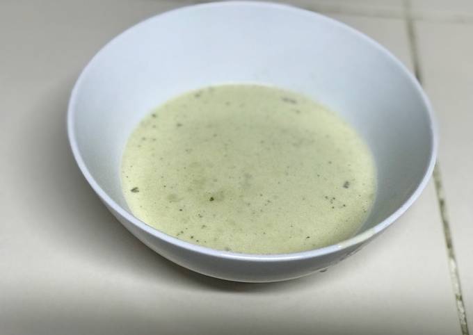 Quick and Easy Blue Cheese Sauce