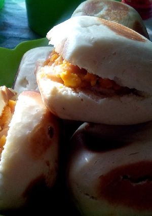 Foto resep Mantao isi Sosis Telur