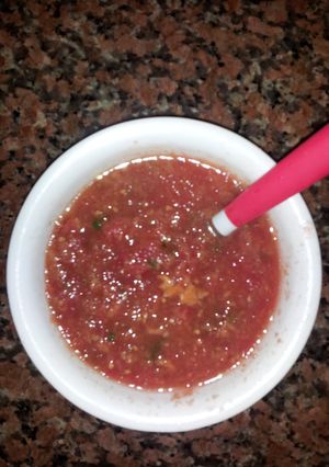 A picture of Hot Pepper Sauce Side.
