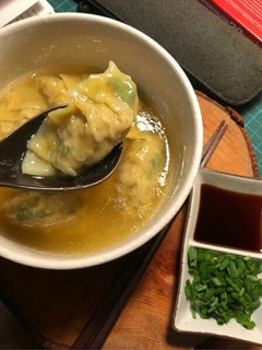 A picture of Simple Shrimp Pork Dumpling Soupʕ·͡ᴥ·ʔ.