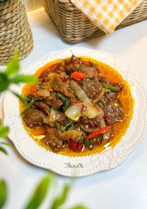 Foto resep Oseng Sapi Cabe Pedas