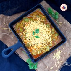 A picture of Galka Sev nu Shak - Kathiyawadi Sponge Gourd Sev Curry.