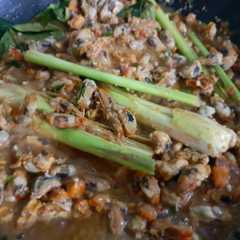 Kerang pedes ndower pedas রেসিপির প্রধান ছবি