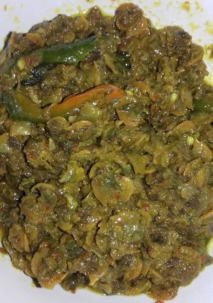 Foto resep Kerang bumbu kuning pedas