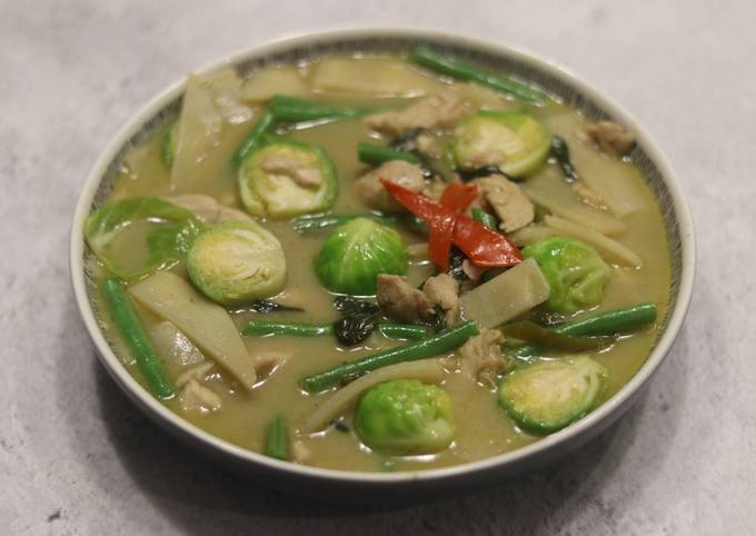 Thai green curry with brussel sprouts