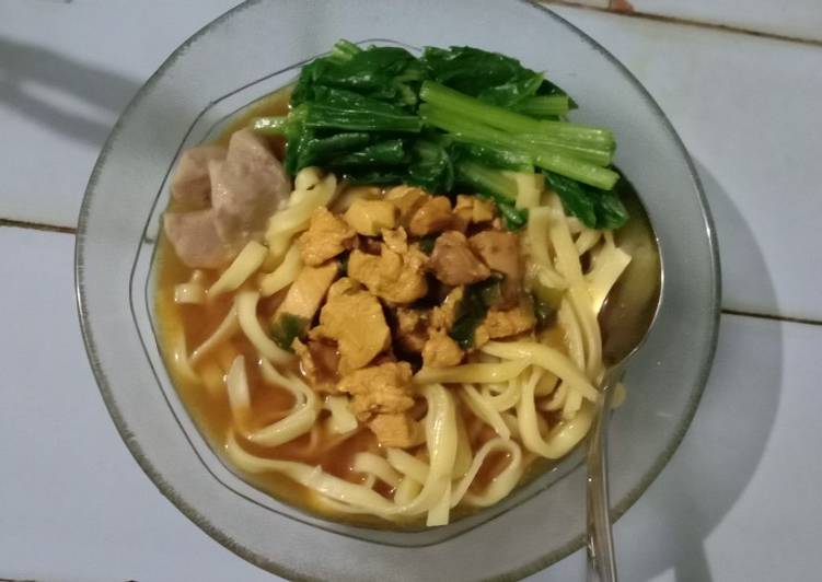 Langkah Mudah untuk Menyiapkan Mie Ayam Jakarta super simple, Lezat