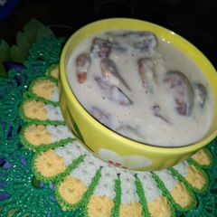A picture of Eid special khajoor kheer.