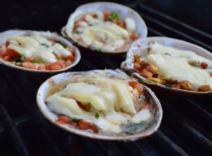 Una foto de Almejas gratinadas