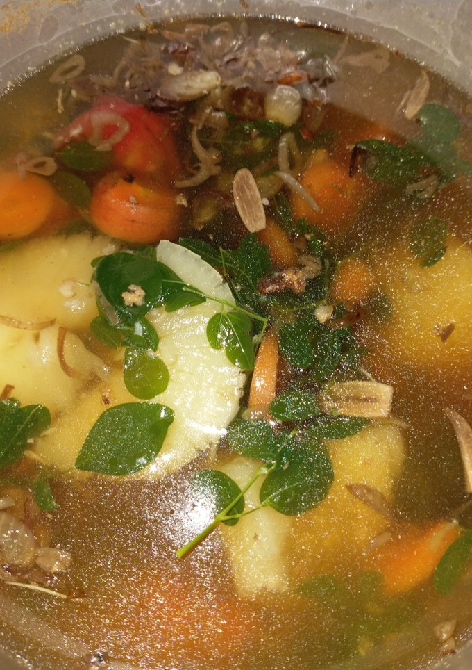 Foto resep Sayur bening singkong wortel daun kelor