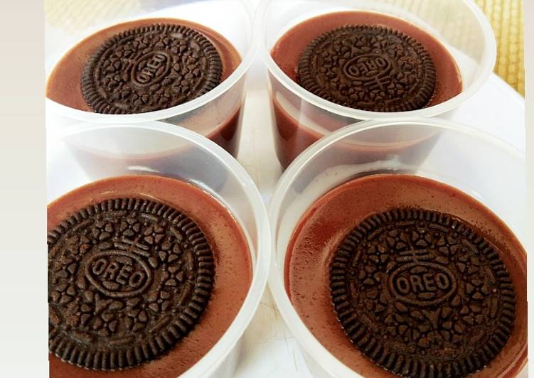 Cara Gampang Menyiapkan Puding Coklat Oreo, Lezat Sekali
