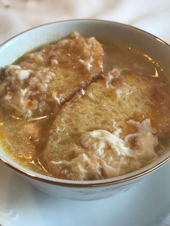 Una foto de Sopa pavesana (Italia)