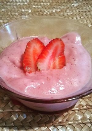 Una foto de Mousse de fresa Light