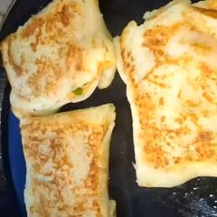 Aloo Cheese Pocket A picture of Aloo Cheese Pocket.