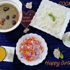 A picture of Malka Masoor Daal with Rice.
