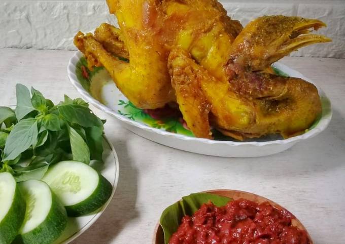 Resep Ayam Ingkung Khas Jawa Oleh Heni Nur - Cookpad