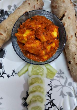 A picture of Dhaba style Paneer (without onion and garlic).