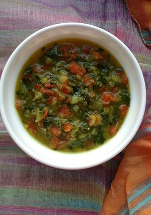 A picture of Carrot-fenugreek curry.