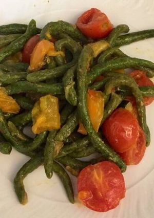 Foto di Pici agli spinaci con verdure